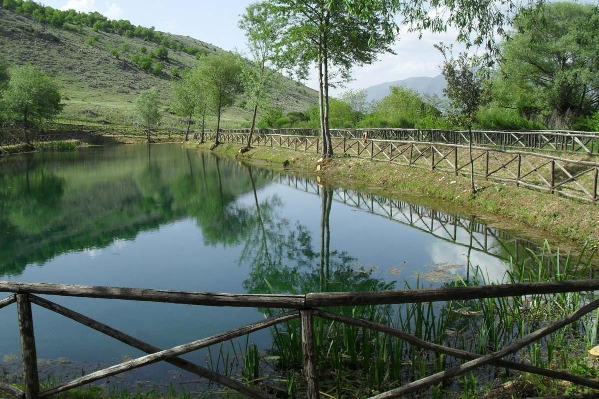 Gallicano nel Lazio Villa Paradise Resort מראה חיצוני תמונה