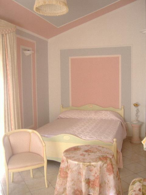 Gallicano nel Lazio Villa Paradise Resort חדר תמונה
