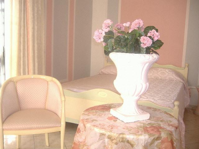 Gallicano nel Lazio Villa Paradise Resort חדר תמונה