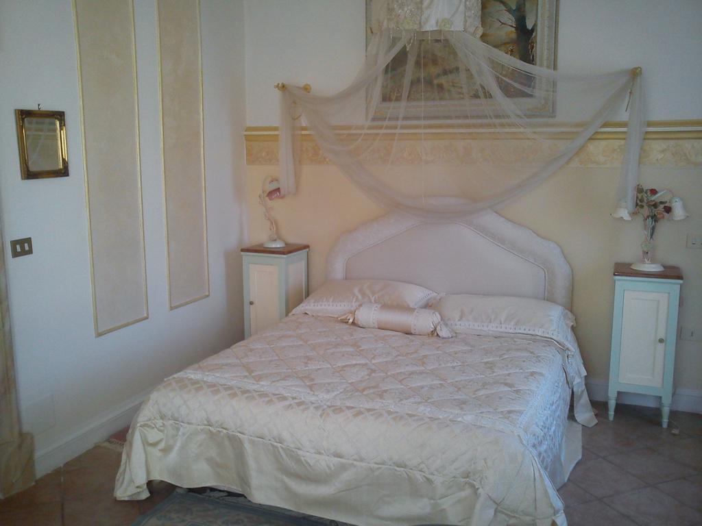 Gallicano nel Lazio Villa Paradise Resort חדר תמונה