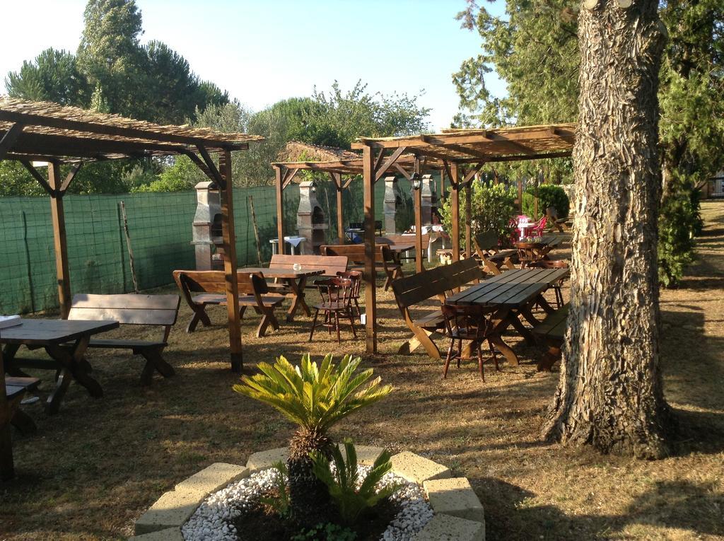 Gallicano nel Lazio Villa Paradise Resort מראה חיצוני תמונה