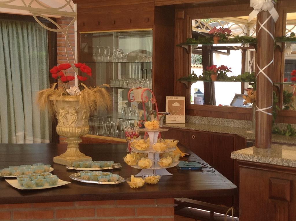 Gallicano nel Lazio Villa Paradise Resort מראה חיצוני תמונה